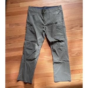 Eddie Bauer Men's Green Guide Pro Slim Hiking Stretchy Pants size 38x32